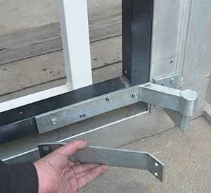 Swing Gate Rising Hinge or Up Hill Hinge Type A Left Hand Side 